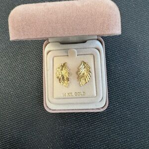 14k Gold leaf earrings